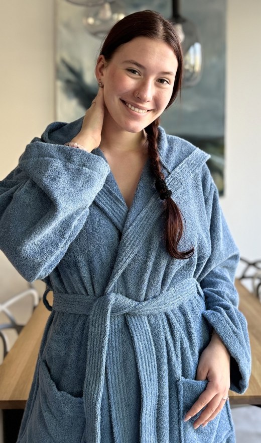 Dugi ženski ogrtač s kapuljačom Klára - Ženski dugi ogrtači